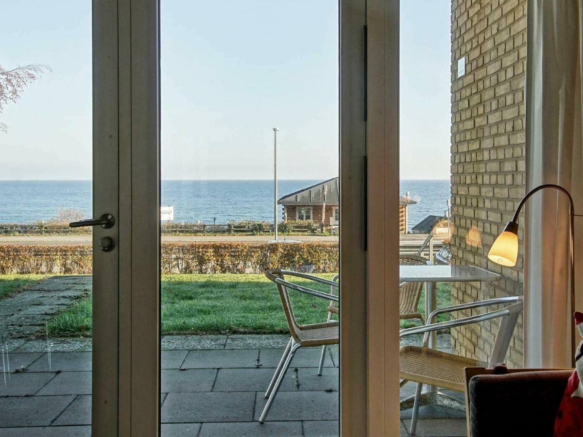4 Person Holiday Home In Allinge Екстер'єр фото