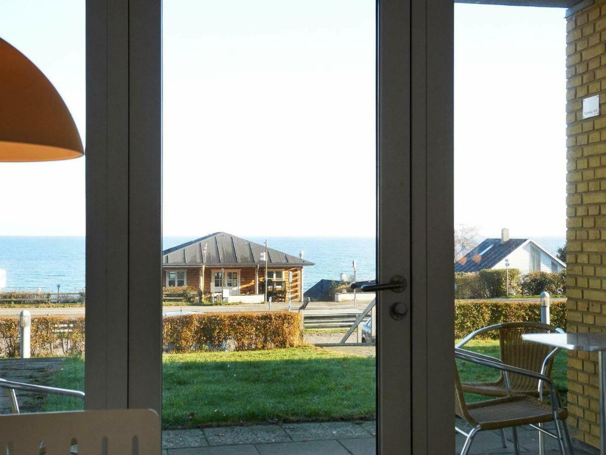 4 Person Holiday Home In Allinge Екстер'єр фото
