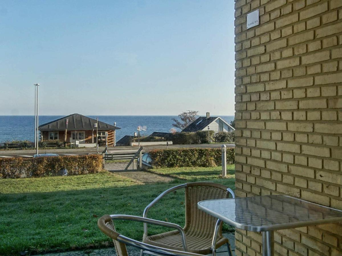 4 Person Holiday Home In Allinge Екстер'єр фото